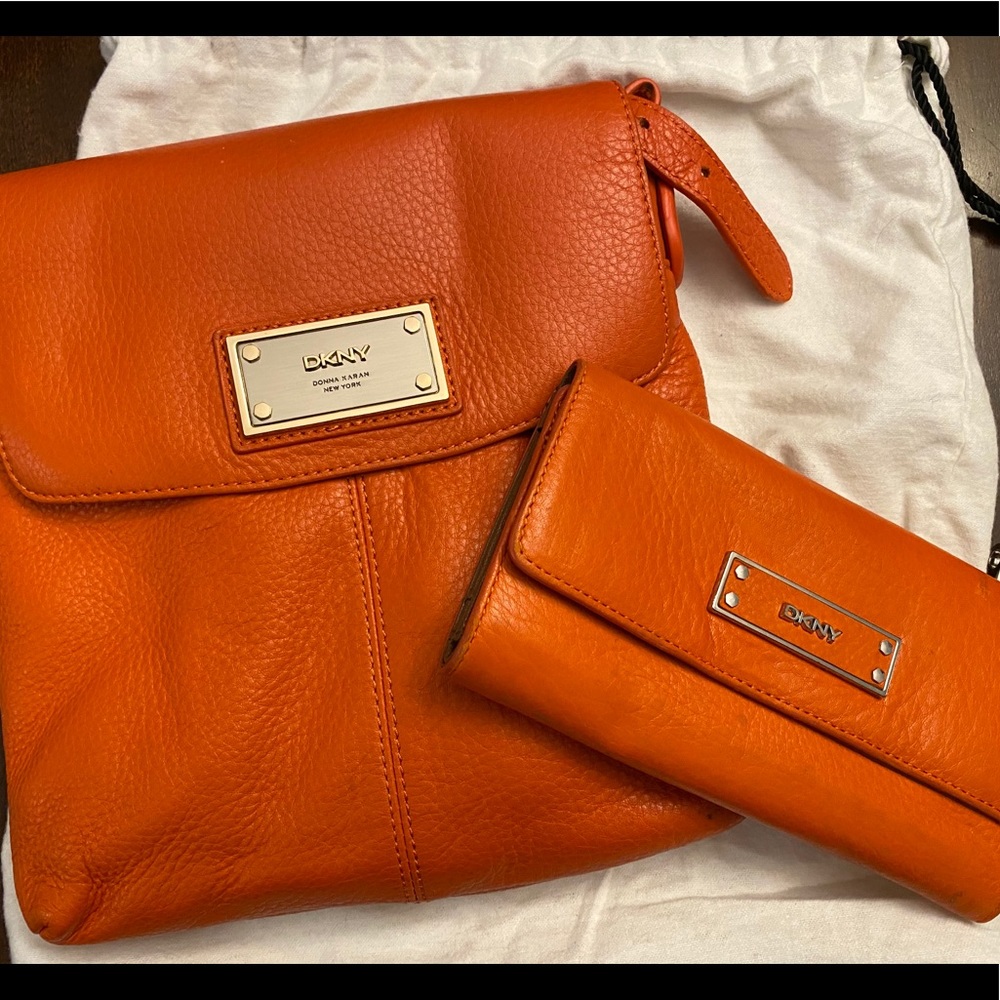 DKNY Set